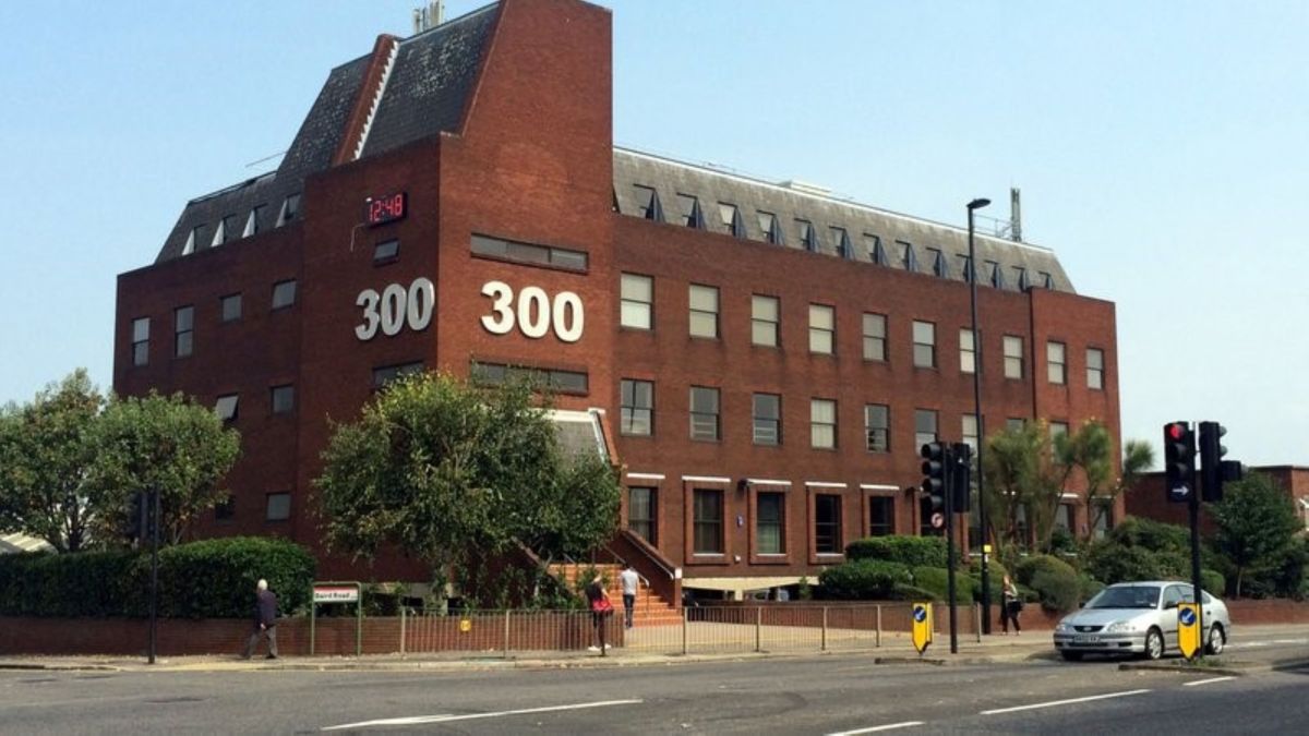 Flats in converted offices are&nbsp;overheating